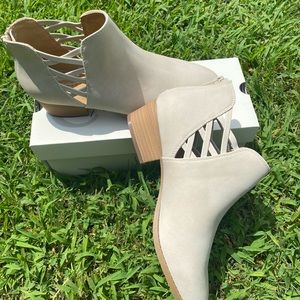 Brand new ladies shoes